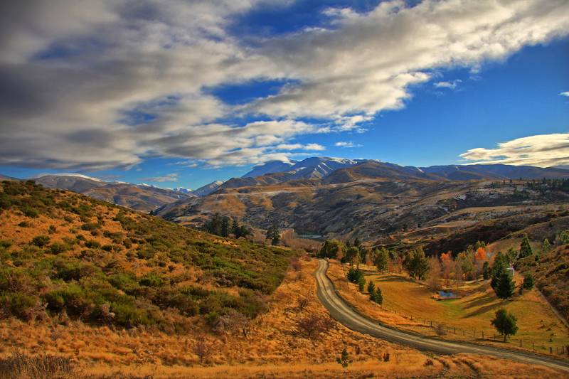 The Rd To St Bathans